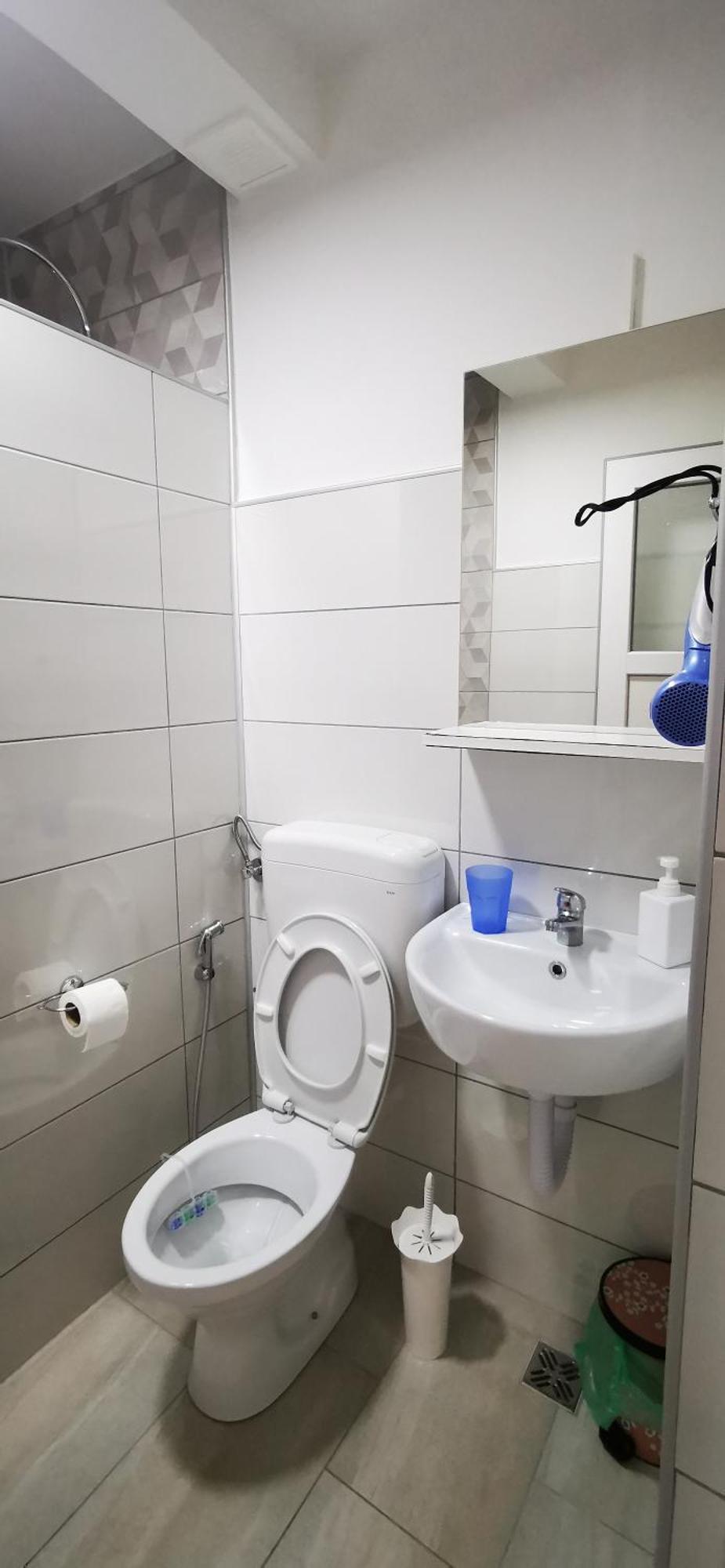 סראייבו Rest & Recharge 4Bdr Apt- Free Parking, Ac & Garden מראה חיצוני תמונה